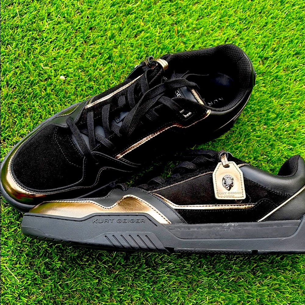 New Mens Kurt Geiger Black and Pewter Sneakers Sleek Modern Design